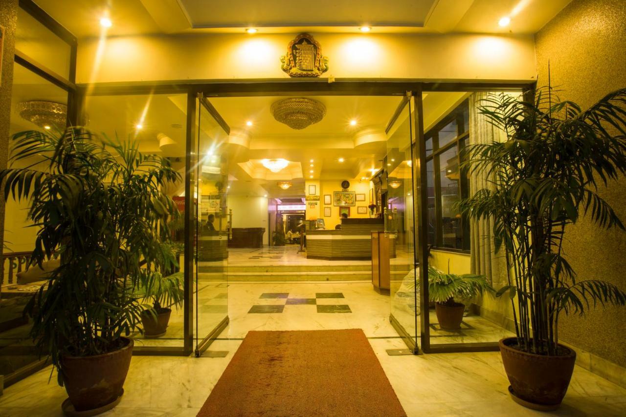 Skyline Hotel Katmandou Extérieur photo