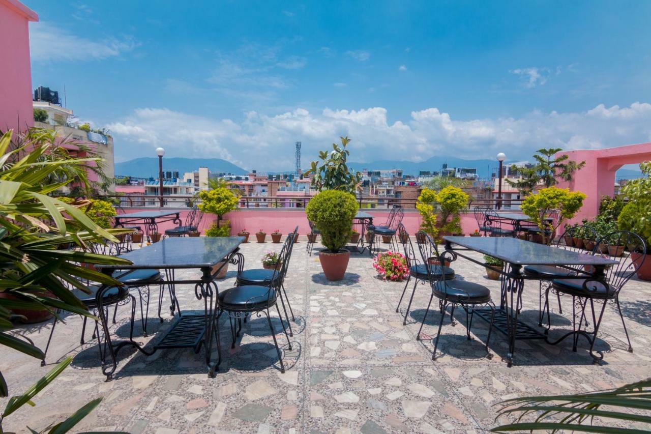 Skyline Hotel Katmandou Extérieur photo